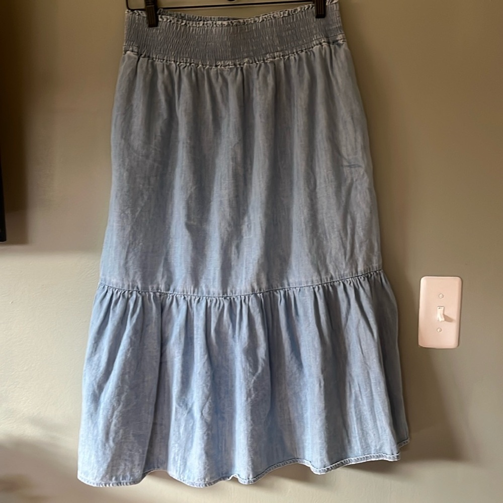 Madewell Tiered Midi Skirt (Size Small)